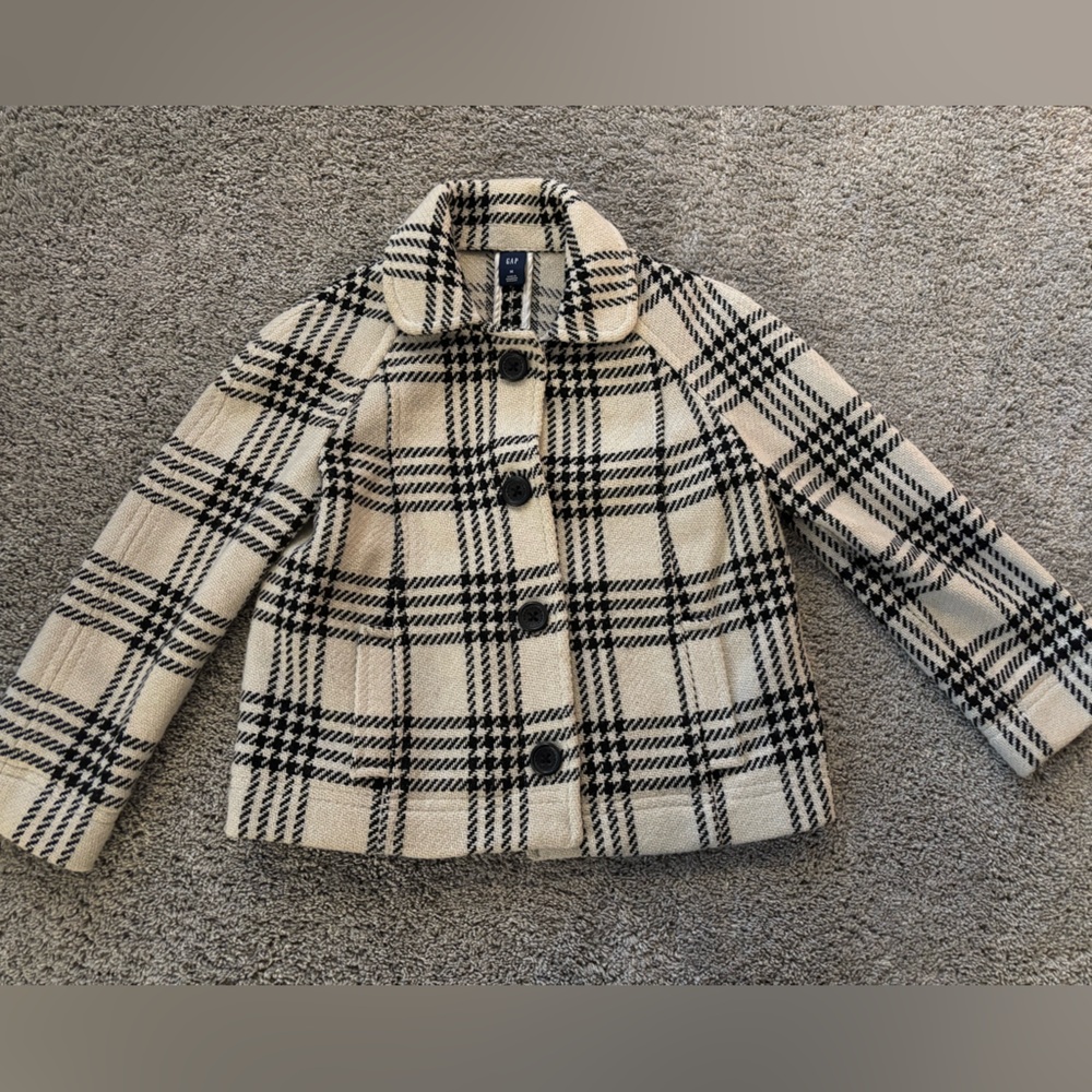 GAP Women’s Black and Cream Plaid Button Up Coat Size M